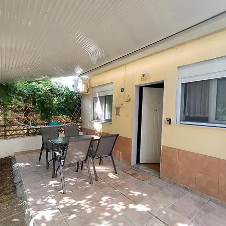 Lejlighed O&a Kallithea